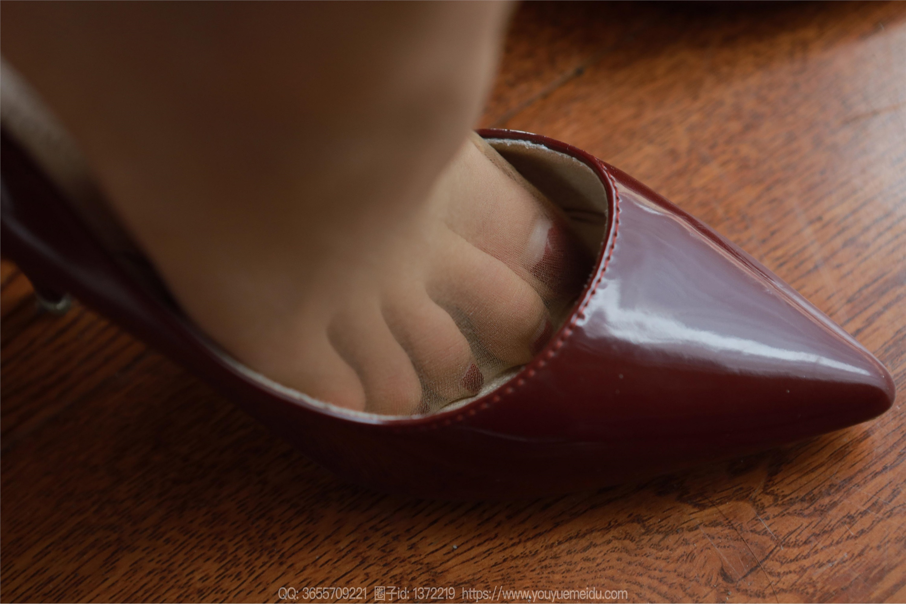 IESS异思趣向  2024.03.20 丝享家 1694 美子《OL小黑裙》